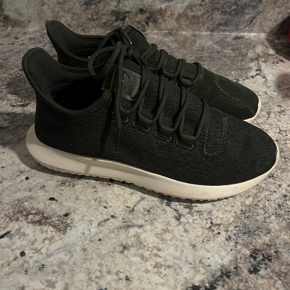 Women’s Adidas Sneakers